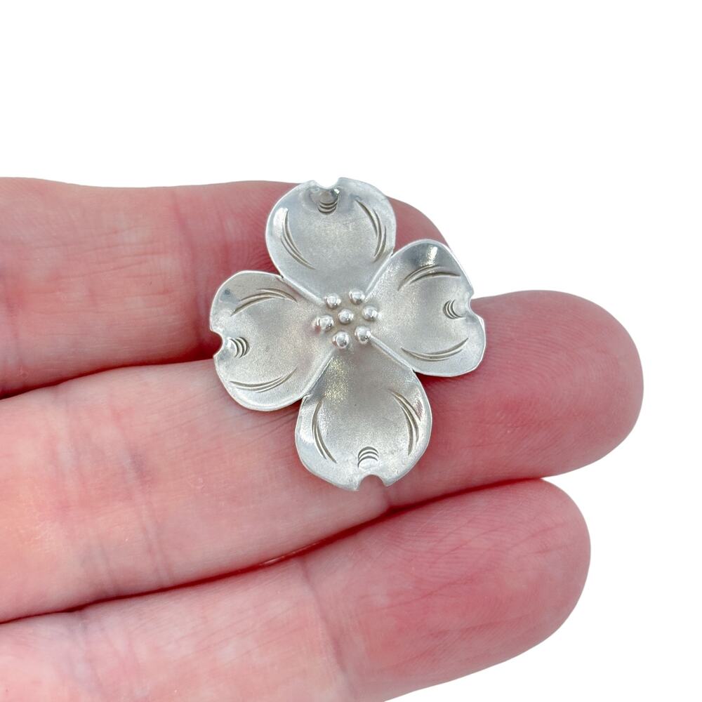 Vintage NYE Sterling Silver 925 Dogwood Flower Pendant